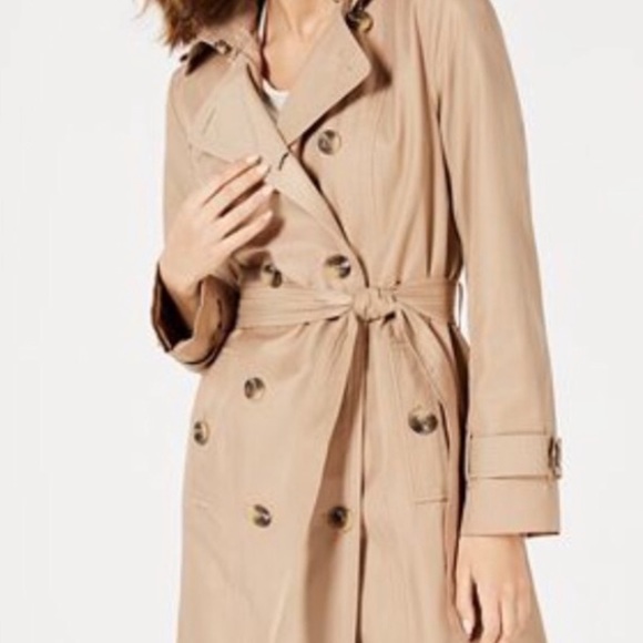 London Fog Jackets & Blazers - London Fog, Women long trench size 10P